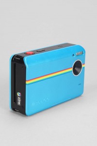 (c) Polaroid Z2300